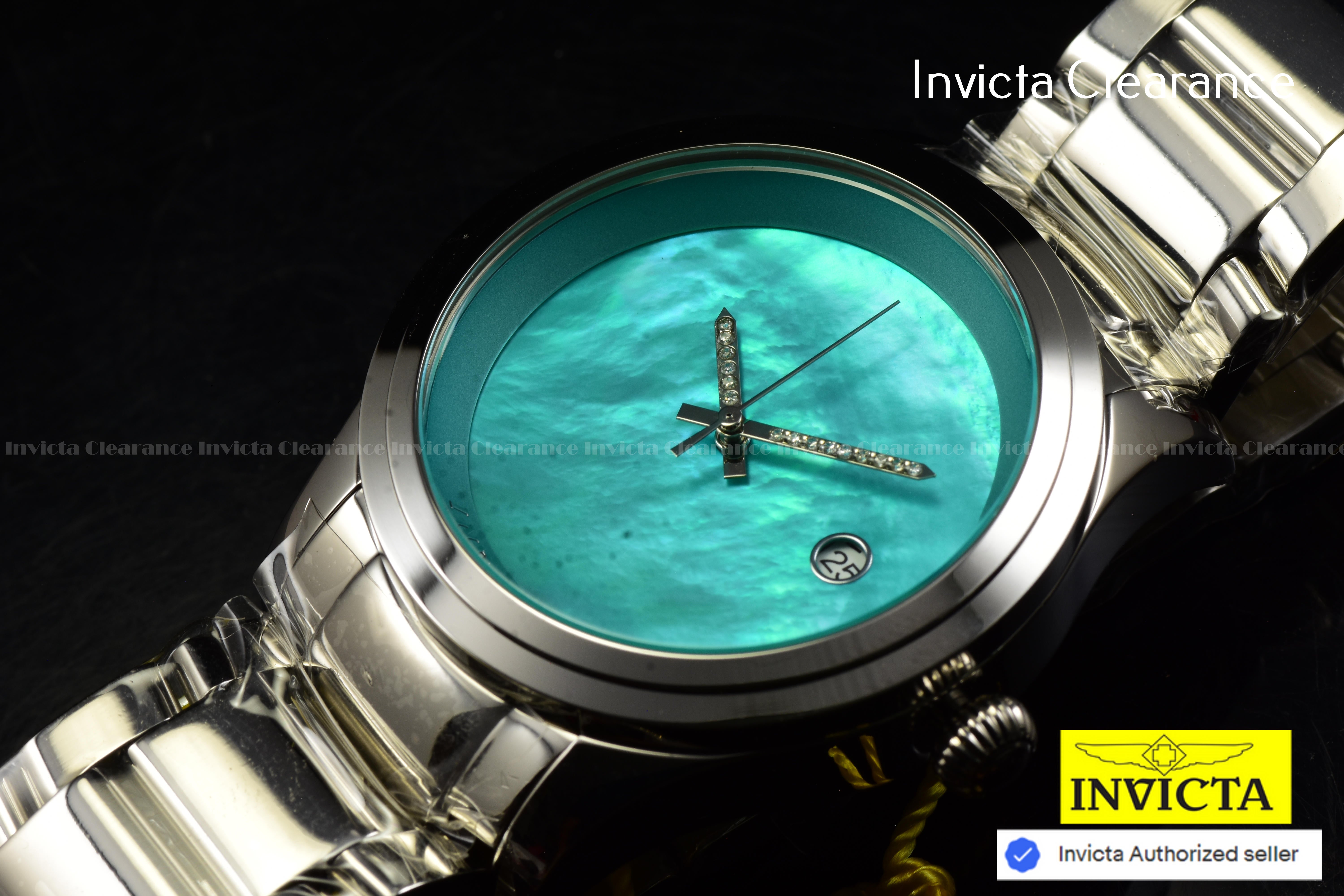Invicta Pro Diver 0.06 Carat Diamond Mother of Pearl Dial Automatic Men's Watch