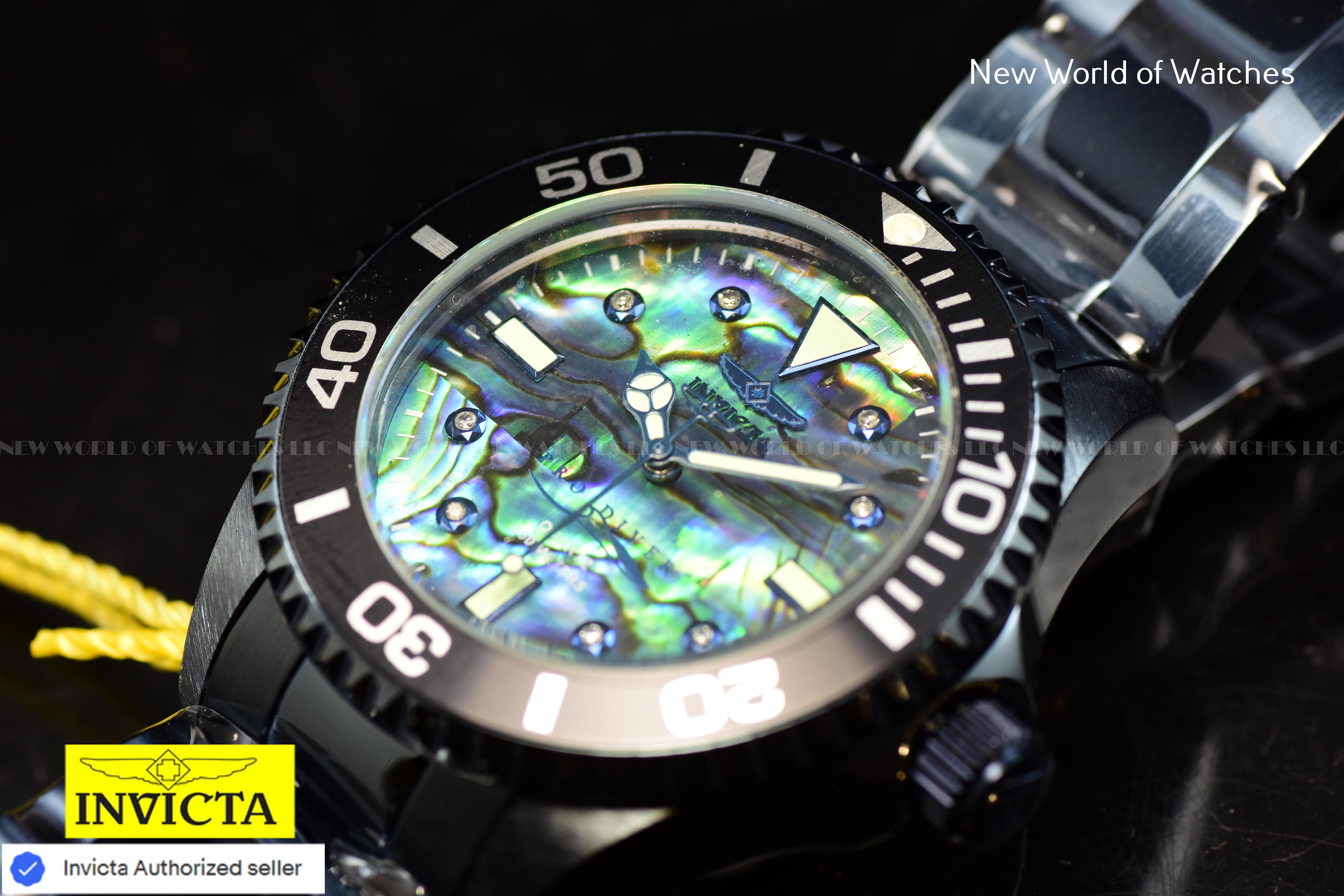 Invicta Pro Diver 38mm Dark Blue 0.03 Carat DIAMOND Abalone Dial Watch 39428