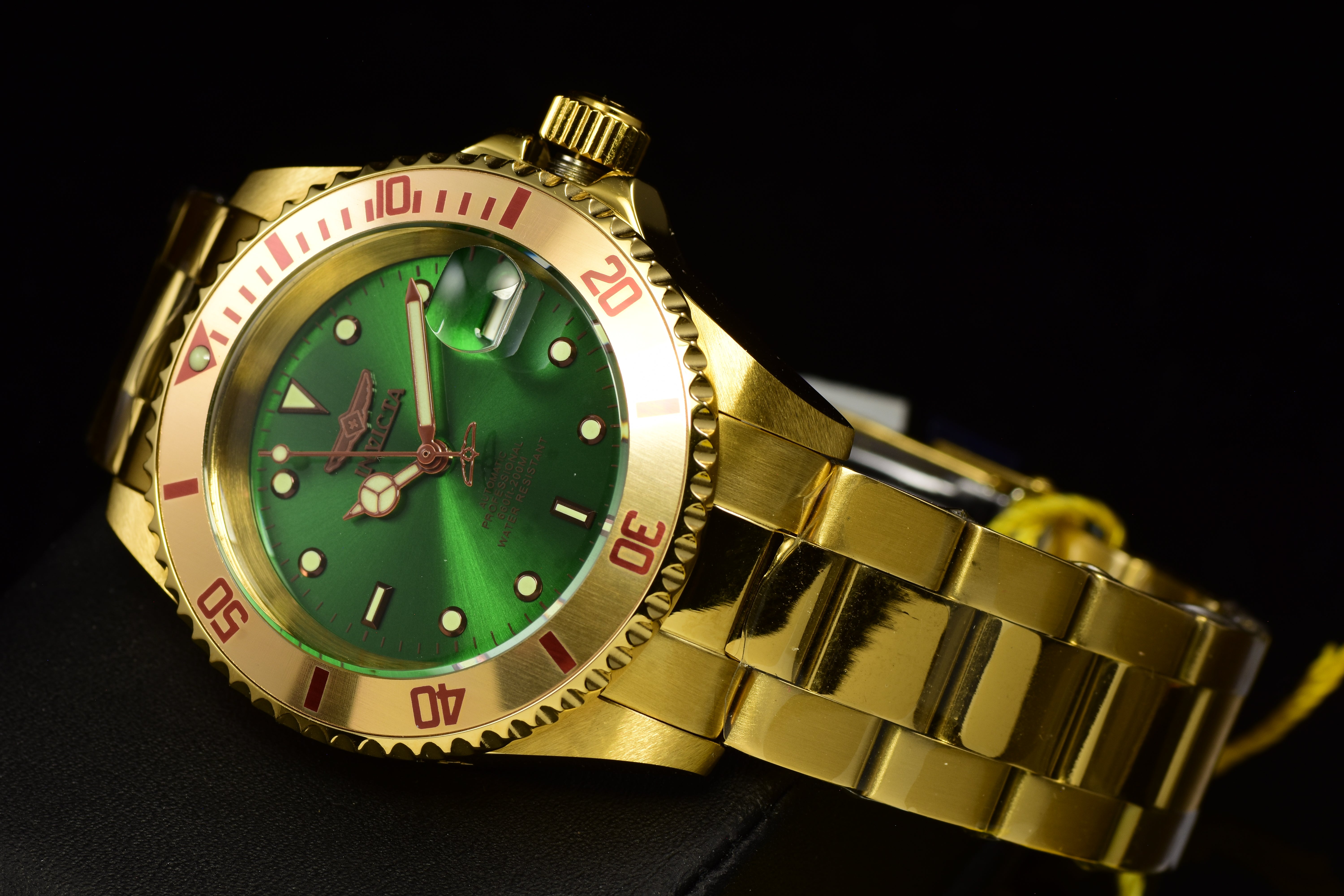 Invicta Men's Pro Diver  Green Dial Automatic Gold NH35A 40mm Watch 28665