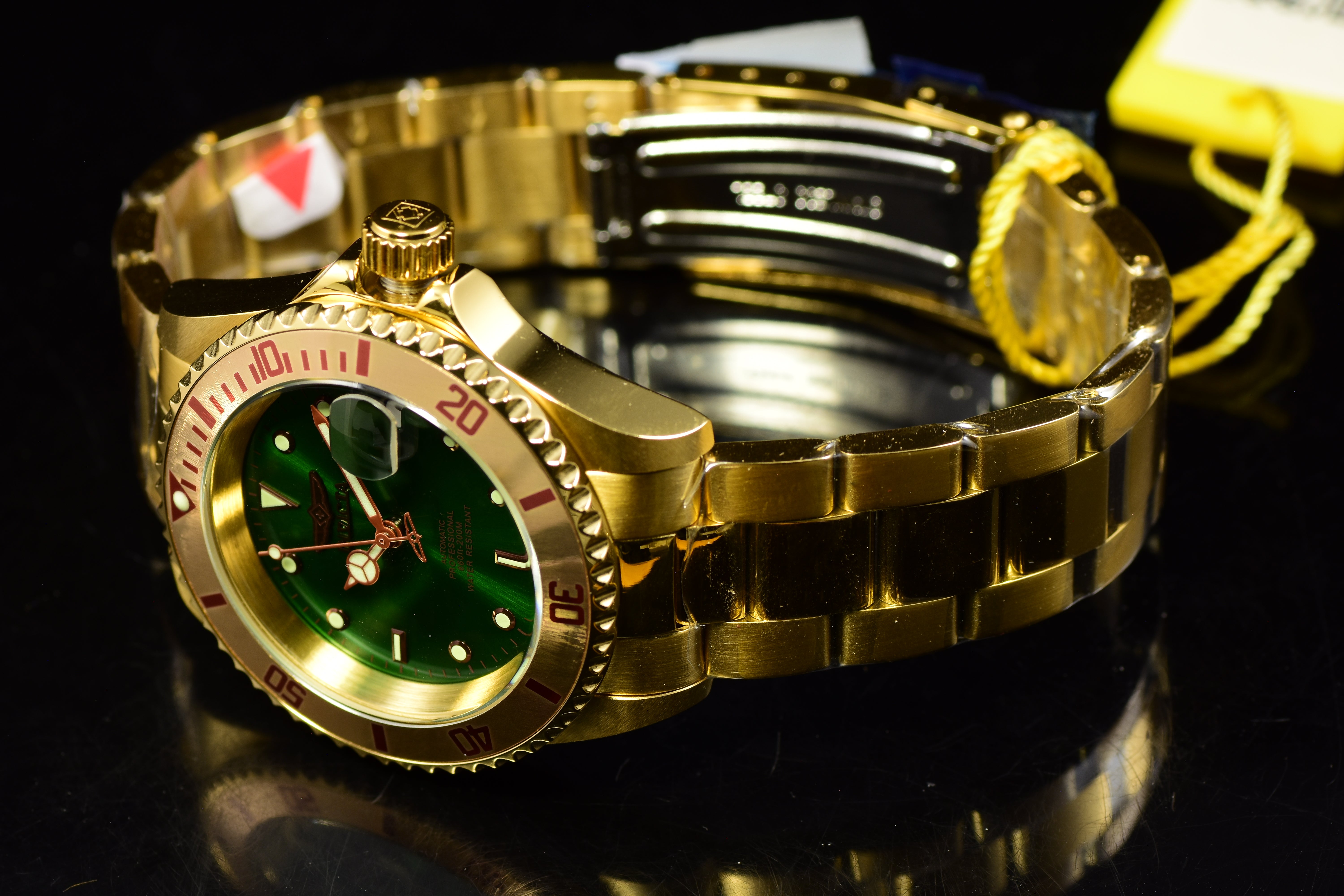 Invicta Men's Pro Diver  Green Dial Automatic Gold NH35A 40mm Watch 28665