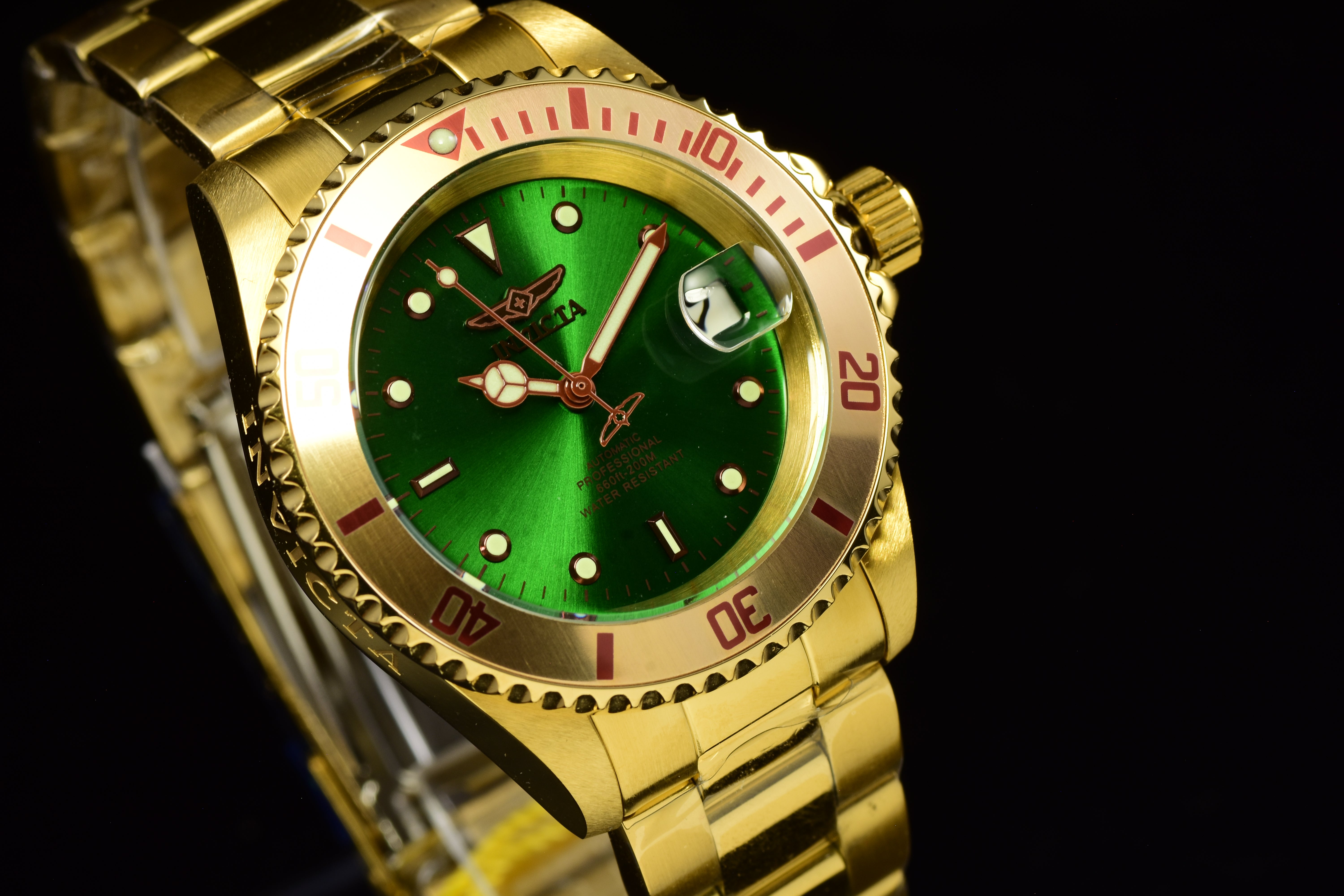 Invicta Men's Pro Diver  Green Dial Automatic Gold NH35A 40mm Watch 28665