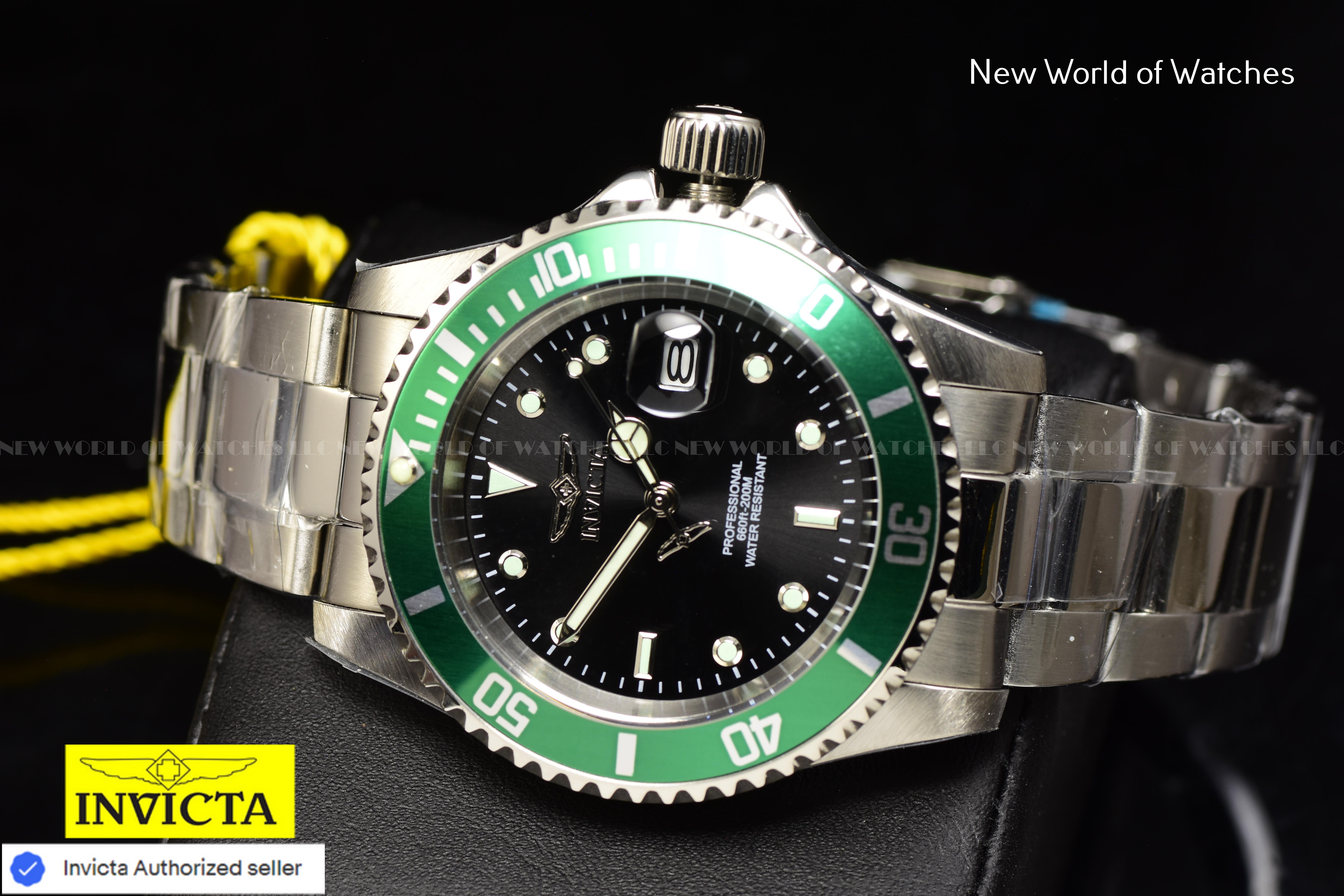Invicta Pro Diver 40mm Date Quartz Black Dial Green Bezel Men's Watch 47353