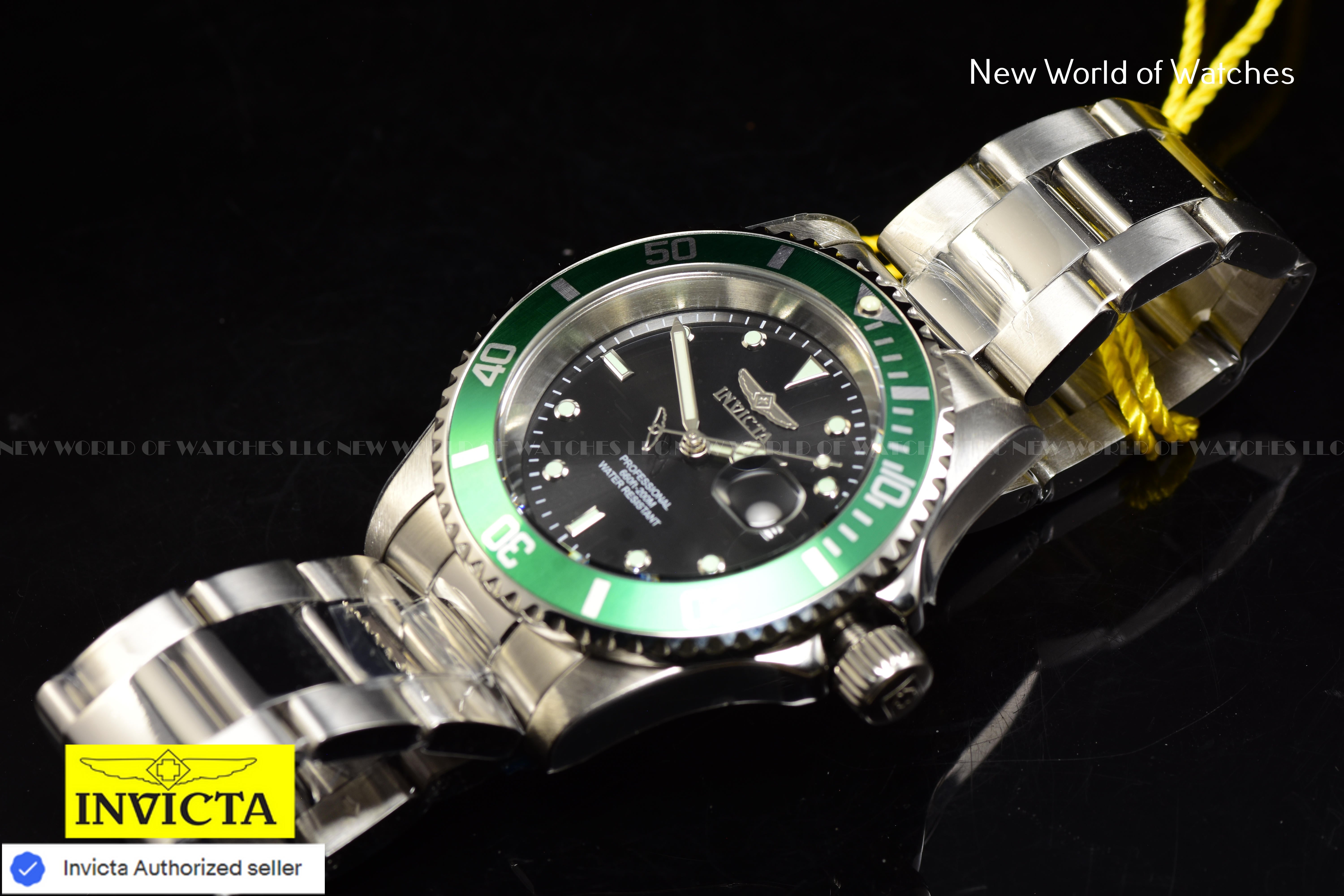 Invicta Pro Diver 40mm Date Quartz Black Dial Green Bezel Men's Watch 47353