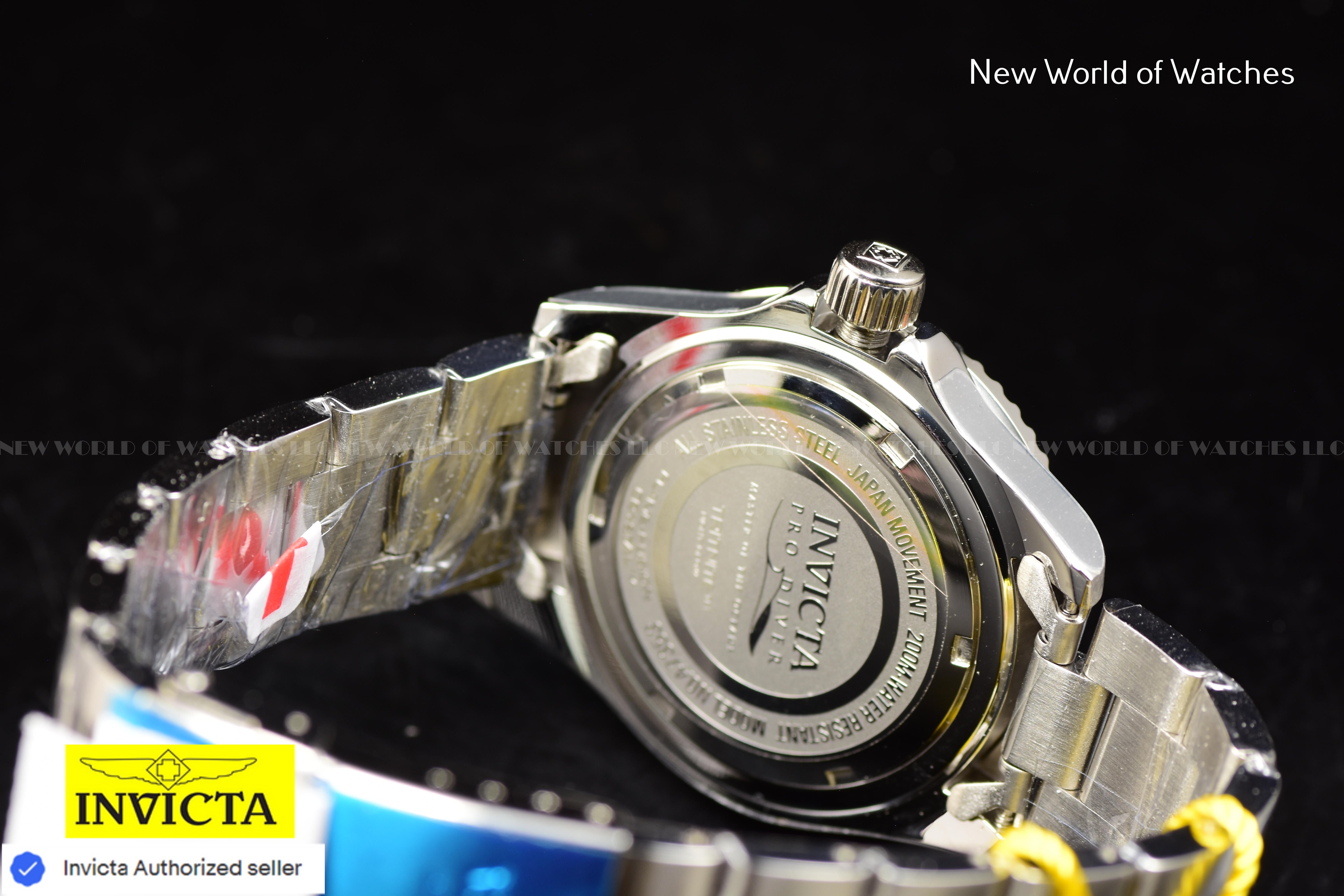 Invicta Pro Diver 40mm Date Quartz Black Dial Green Bezel Men's Watch 47353