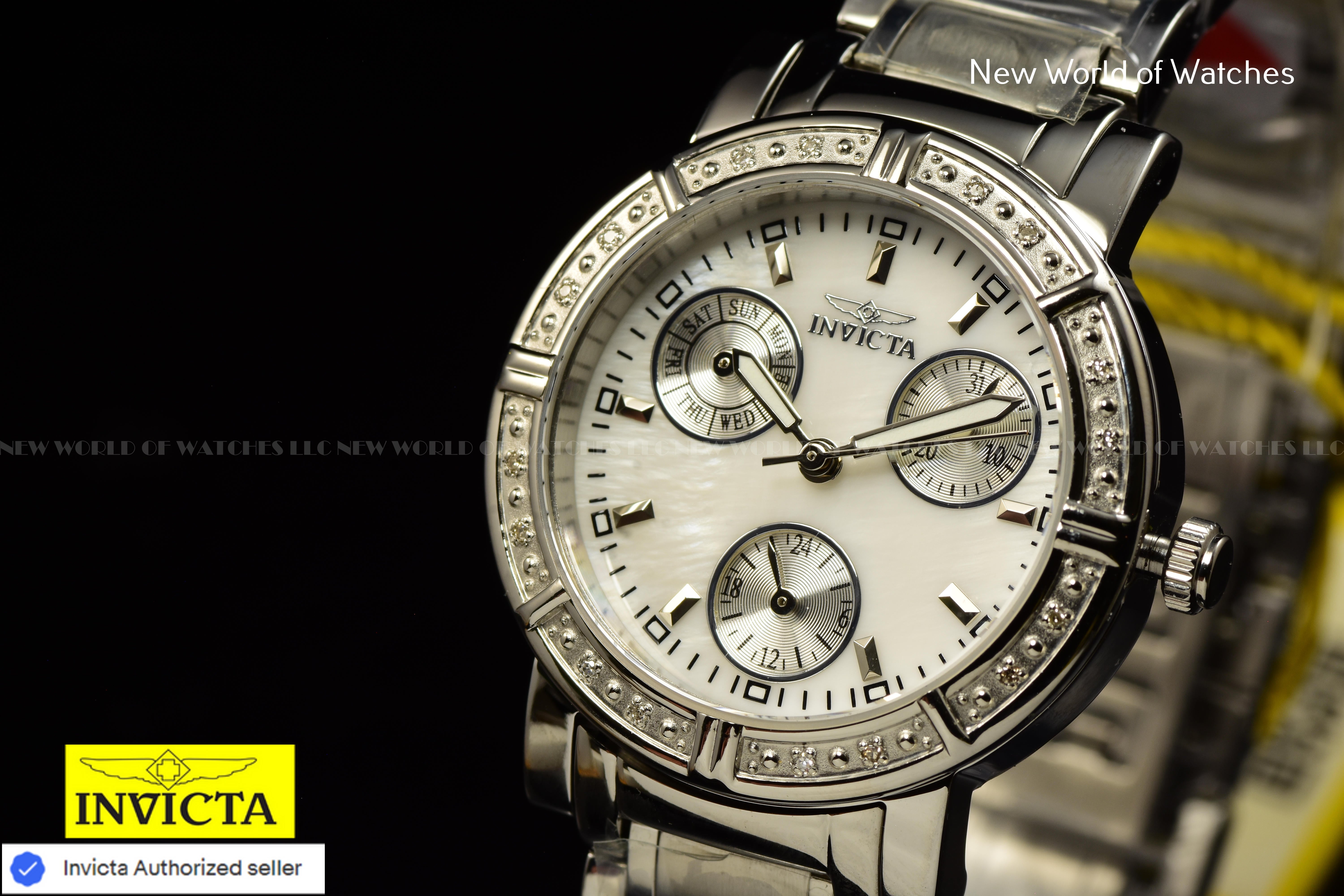 Invicta Women WILDFLOWER 0.07 Carat Diamond MotherofPearl Dial Chronograph Watch