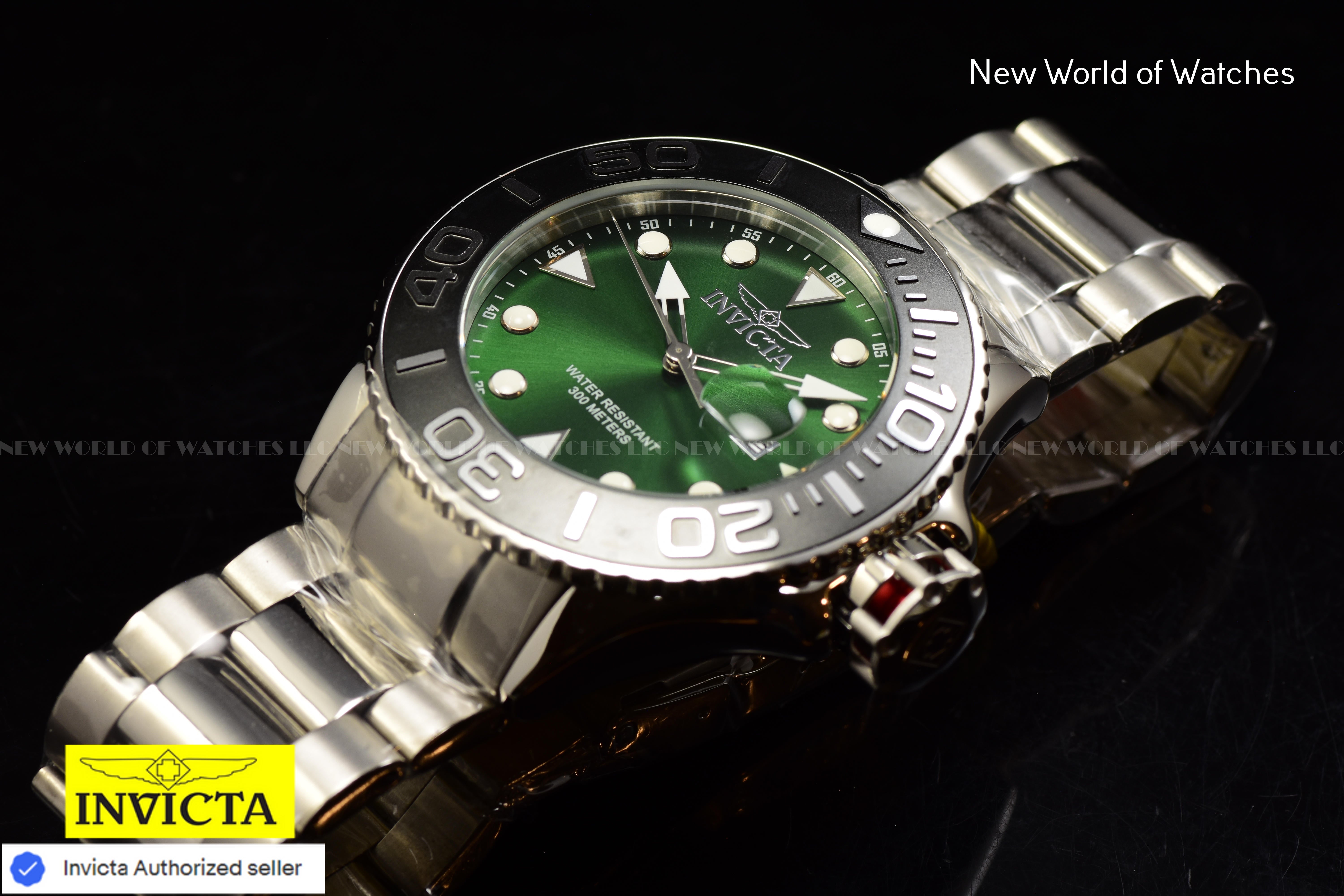 Invicta Men's GRAND DIVER Green Dial 52mm Stainless Steel Bracelet Quartz Watch