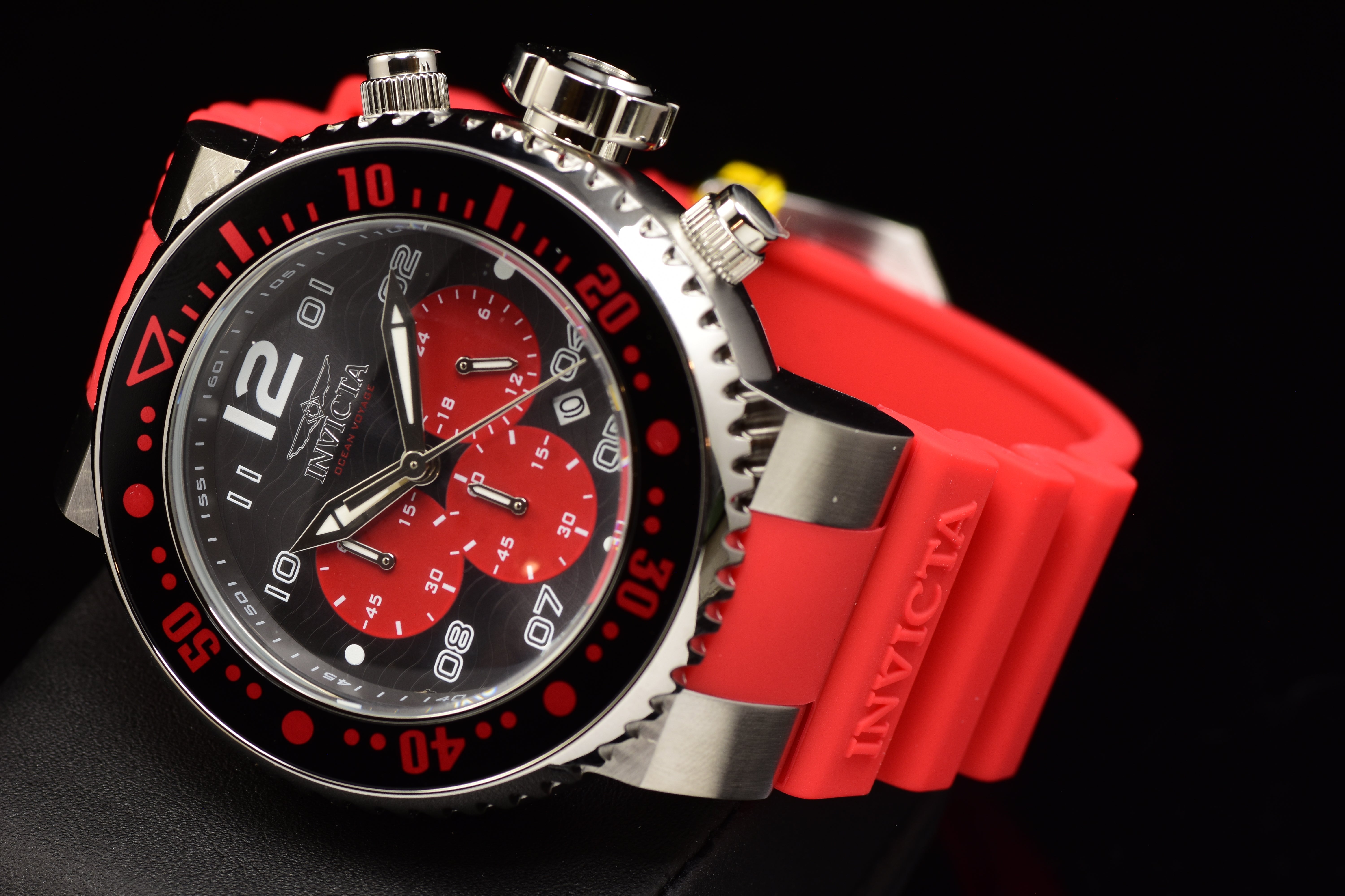 Invicta Men's Pro Diver OCEAN VOYAGE Chronograph 52mm RED/BLACK Dial Quartz Watc