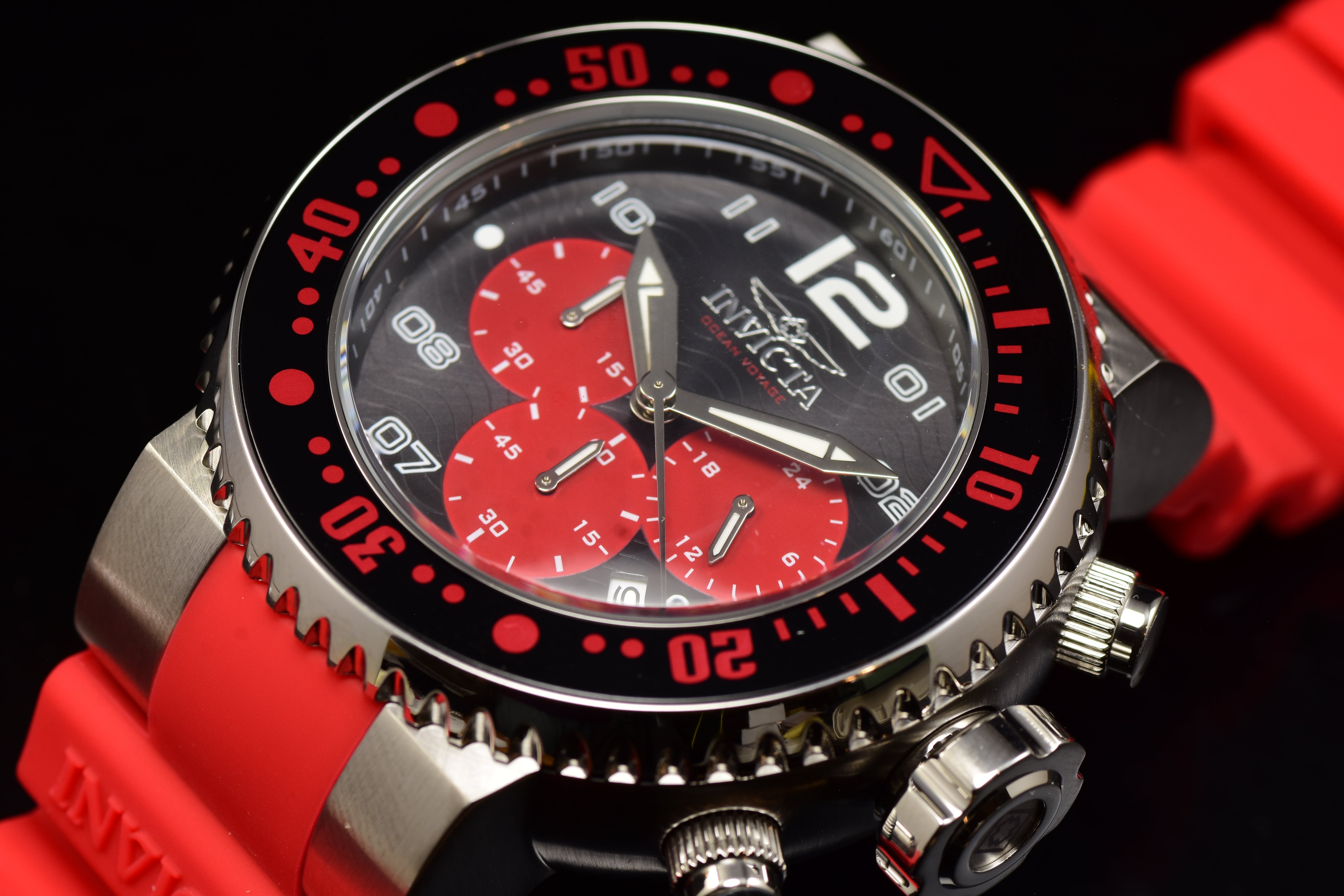 Invicta Men's Pro Diver OCEAN VOYAGE Chronograph 52mm RED/BLACK Dial Quartz Watc