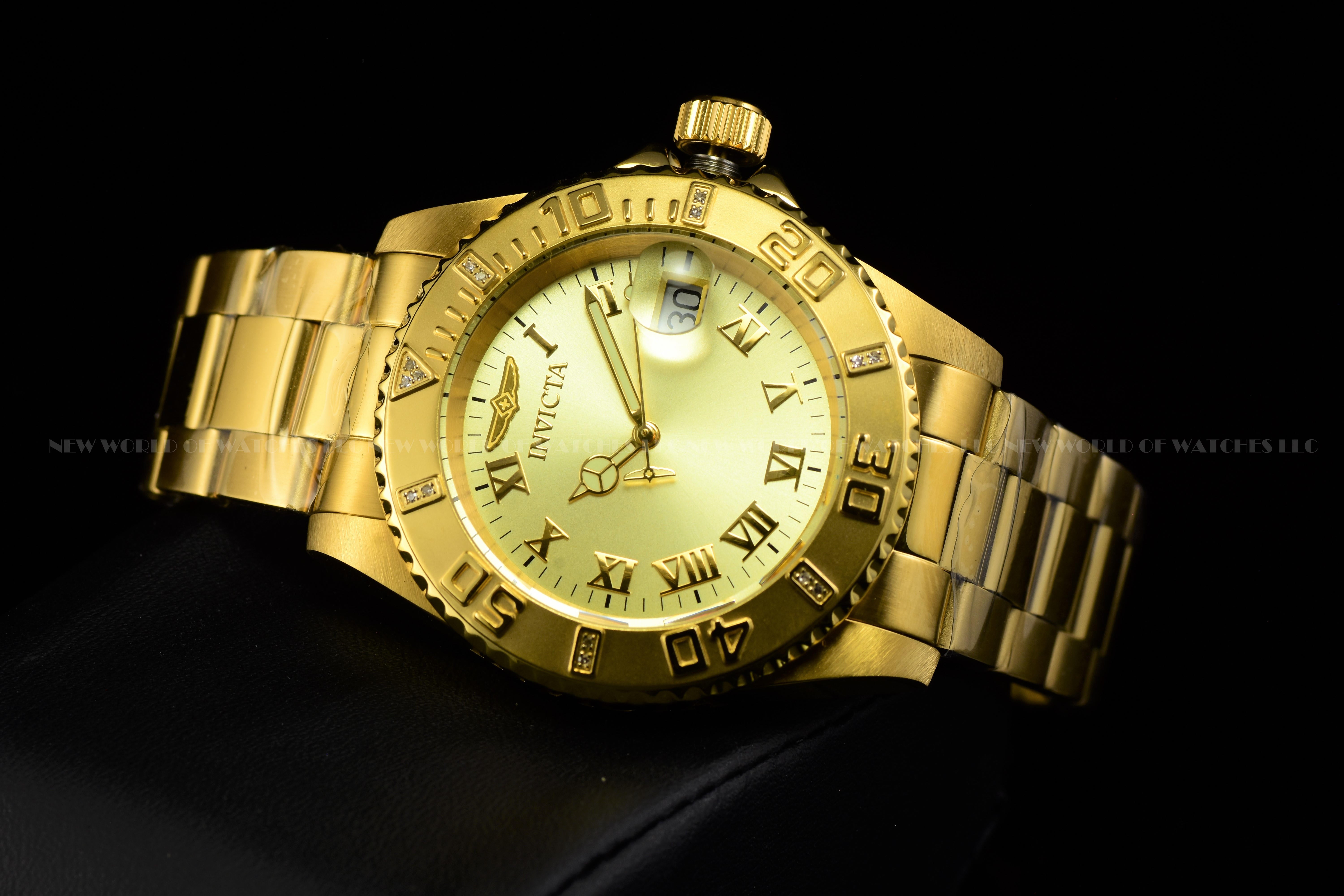 Invicta Men Pro Diver 40mm Gold Quartz Singapore Stainless Steel Diamonds Watch