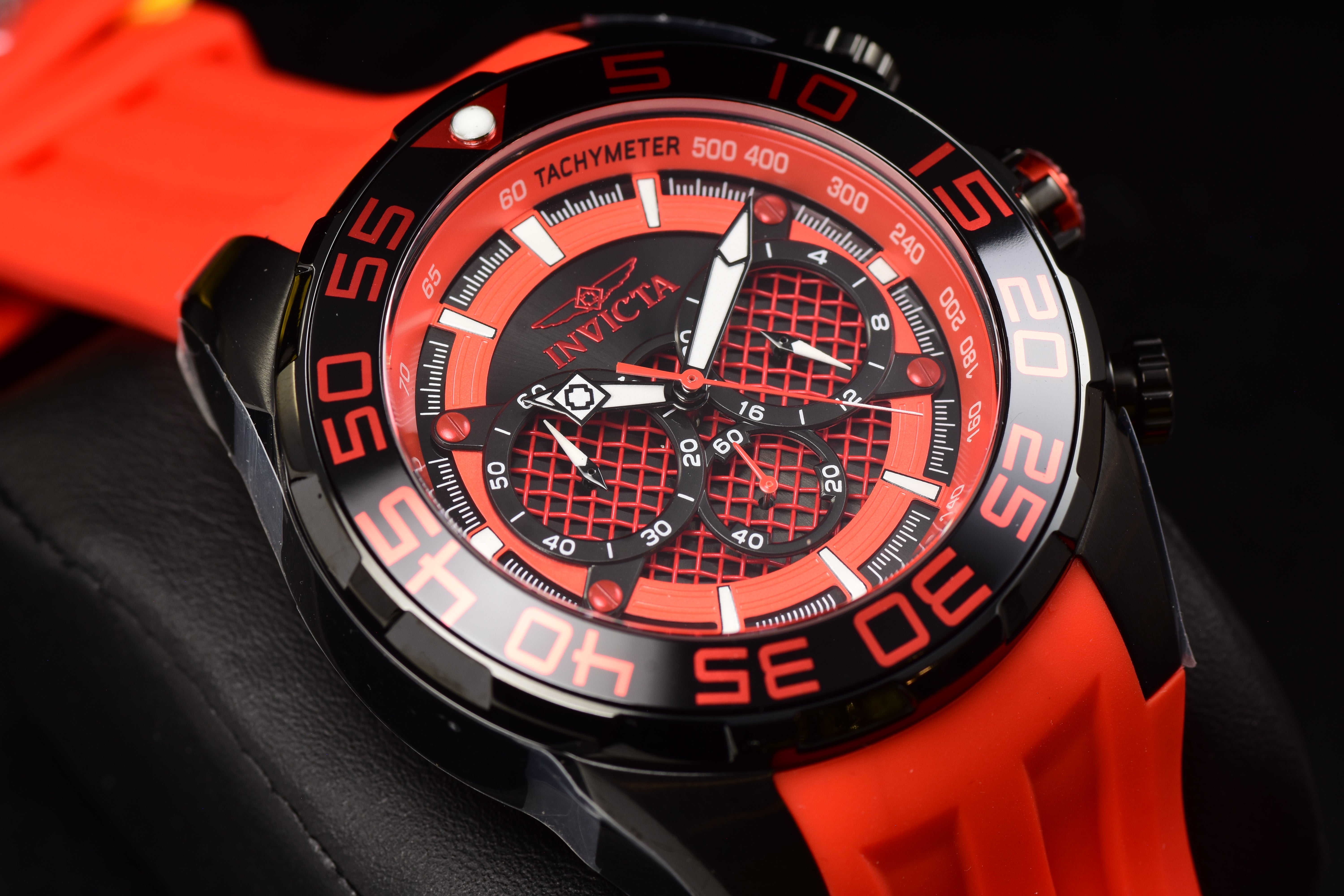 Invicta Men Speedway 50mm Red Black Quartz Japan Silicone Watch