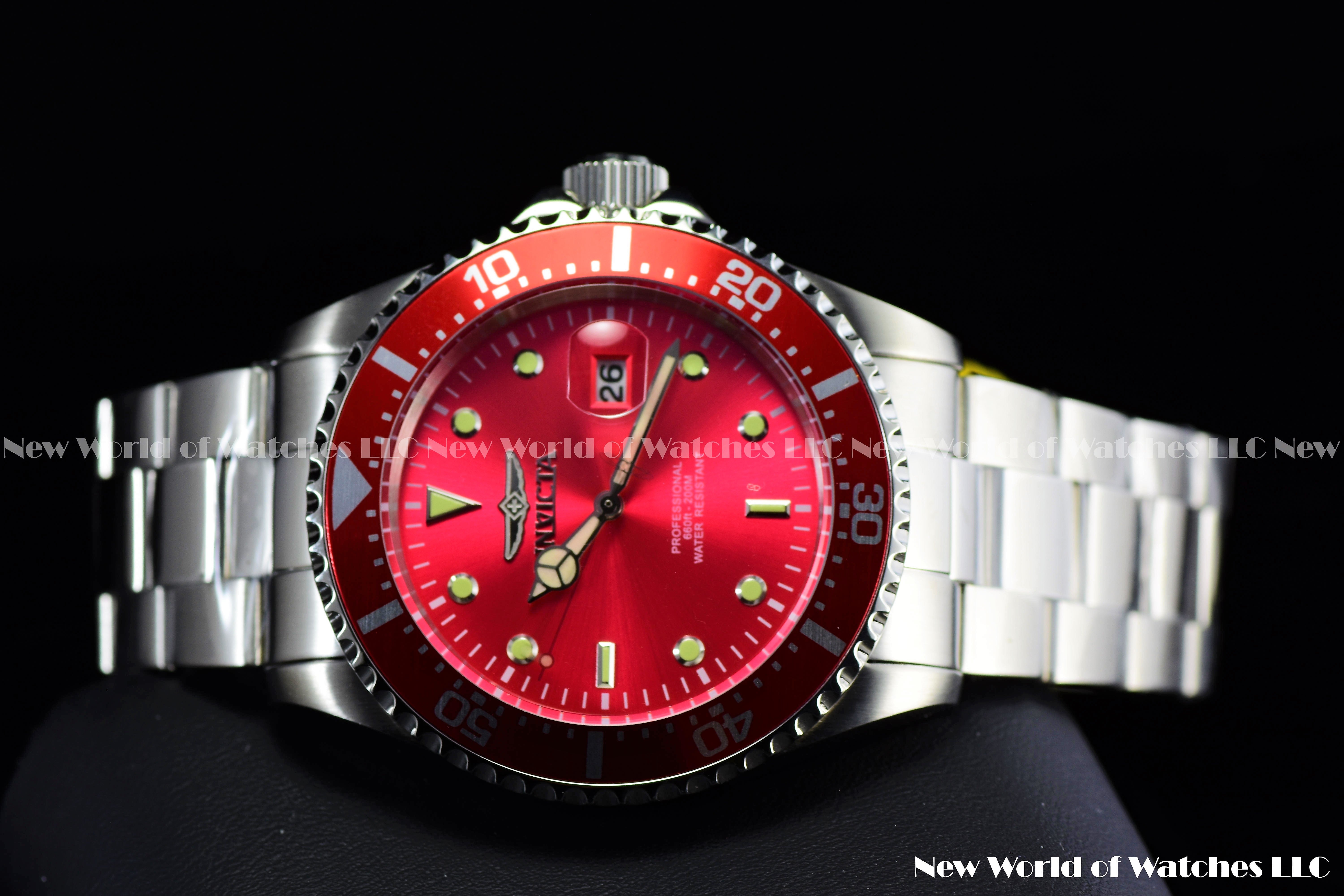 Invicta Men's 43mm Pro Diver CHERRY RED Dial Stainless Steel Bracelet QRTZ Watch