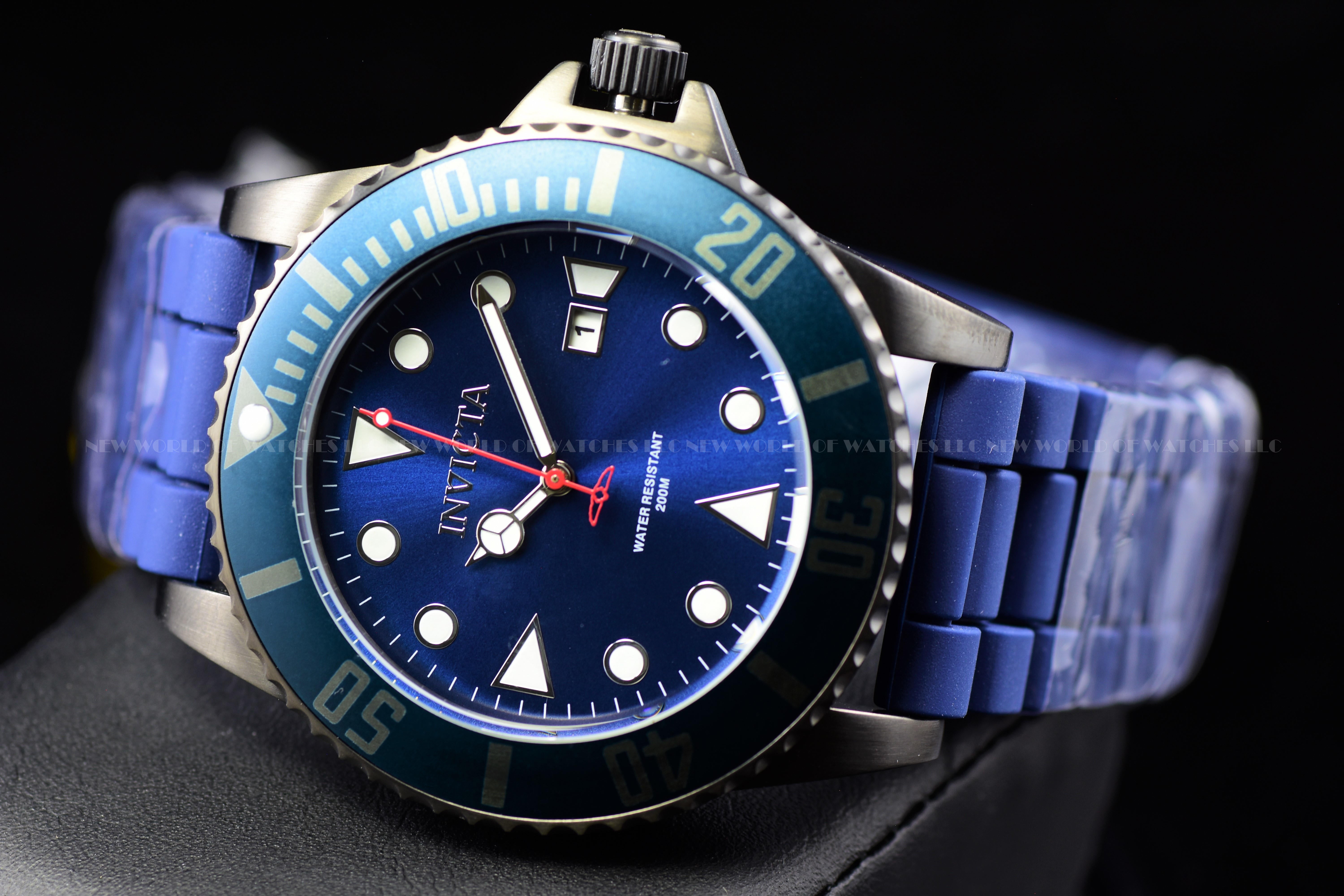 Invicta Men's Pro Diver 44mm Quartz Blue Silicone Strap Watch 90306